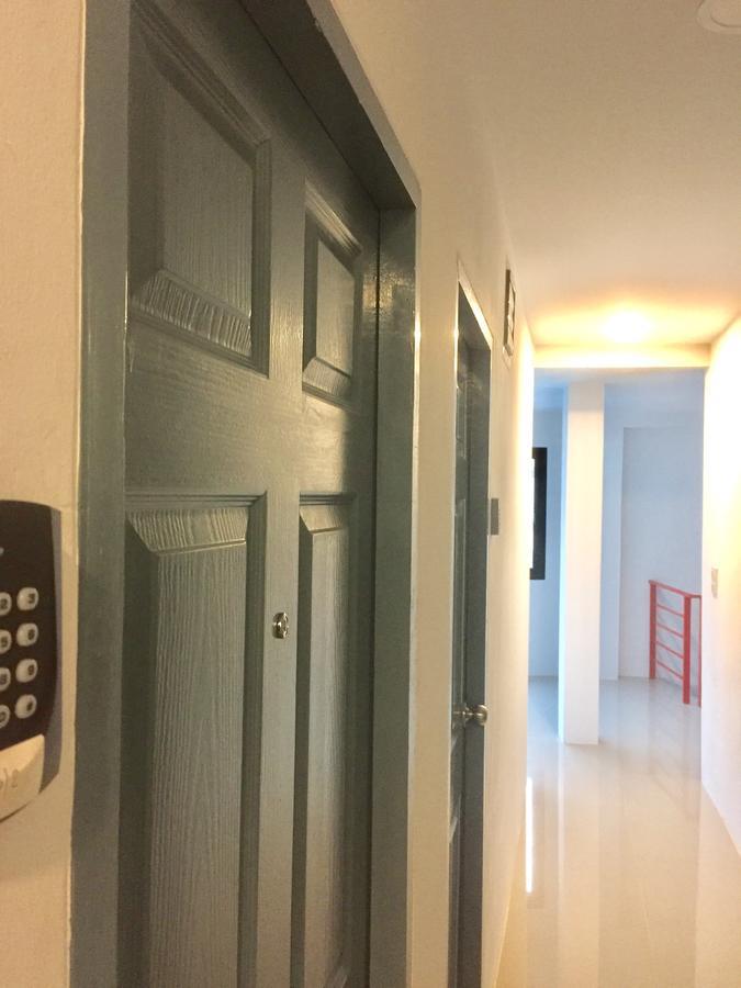 בנגקוק Inn Trog And Inn Soi (Adults Only) מראה חיצוני תמונה