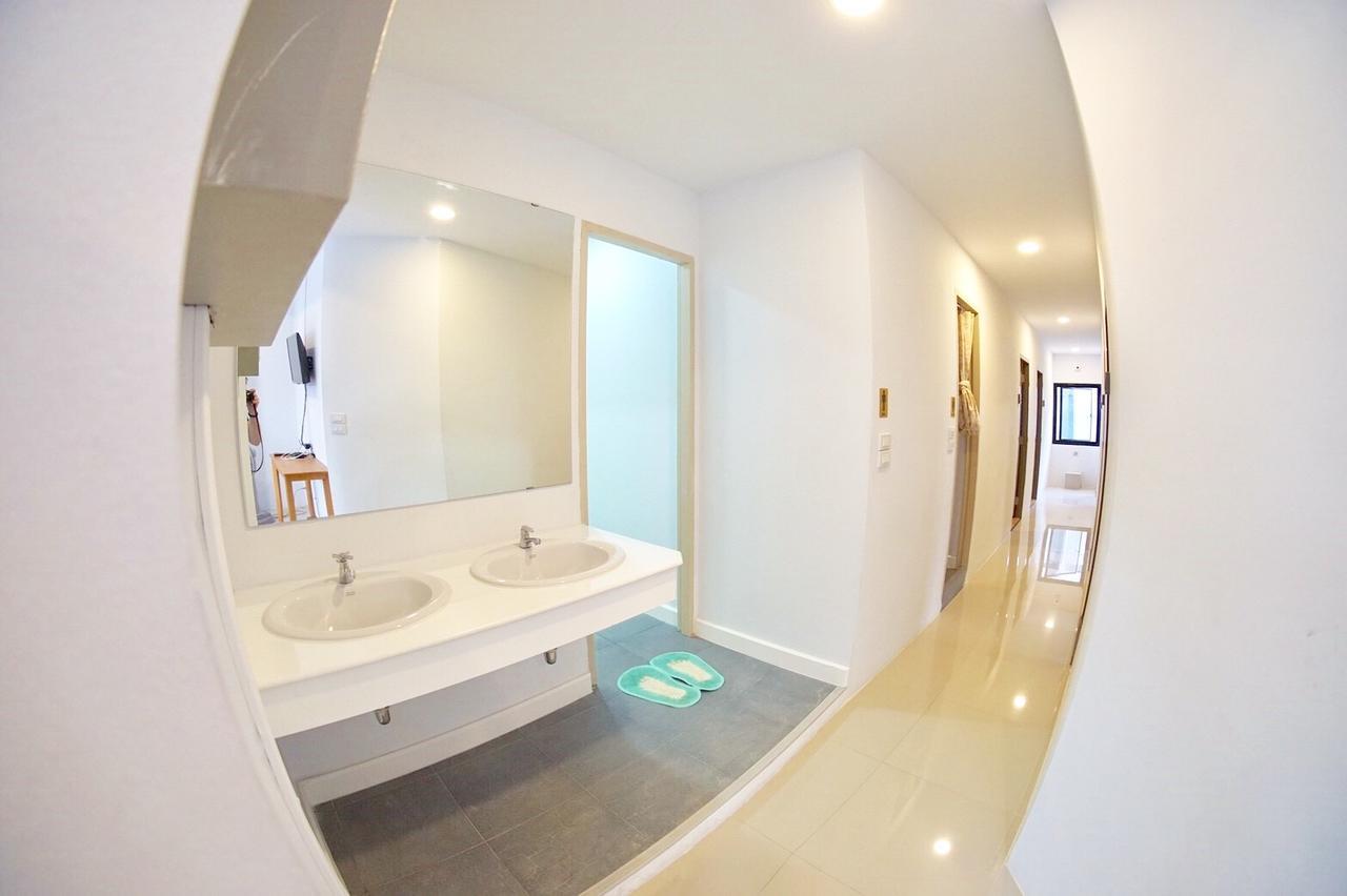 בנגקוק Inn Trog And Inn Soi (Adults Only) מראה חיצוני תמונה